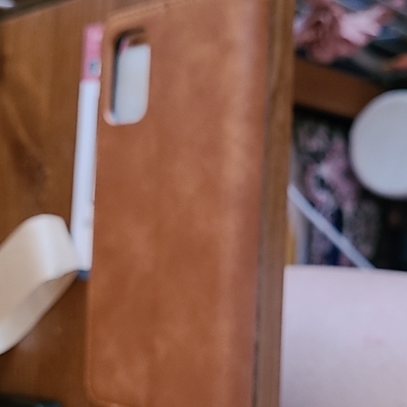 CINCINNATI REDS MLB IPHONE 8 PLUS, 7 PLUS FOLIO CASE - Picture 7 of 8